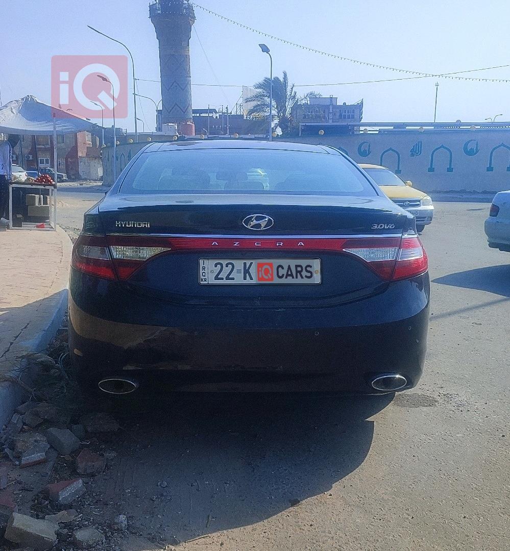 هيونداي أزيرا